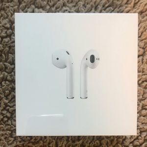 ✨UNOPENED✨1st Gen Apple Airpods w/ Charging Case